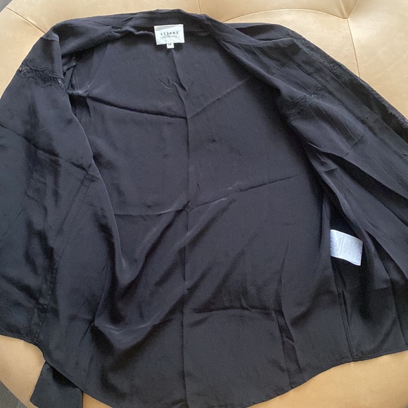 Sezane black lace silk shirt - Picture 6 of 11